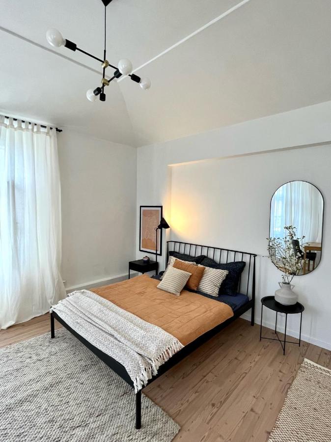 Homely Close To Metro Palmovka * Prague